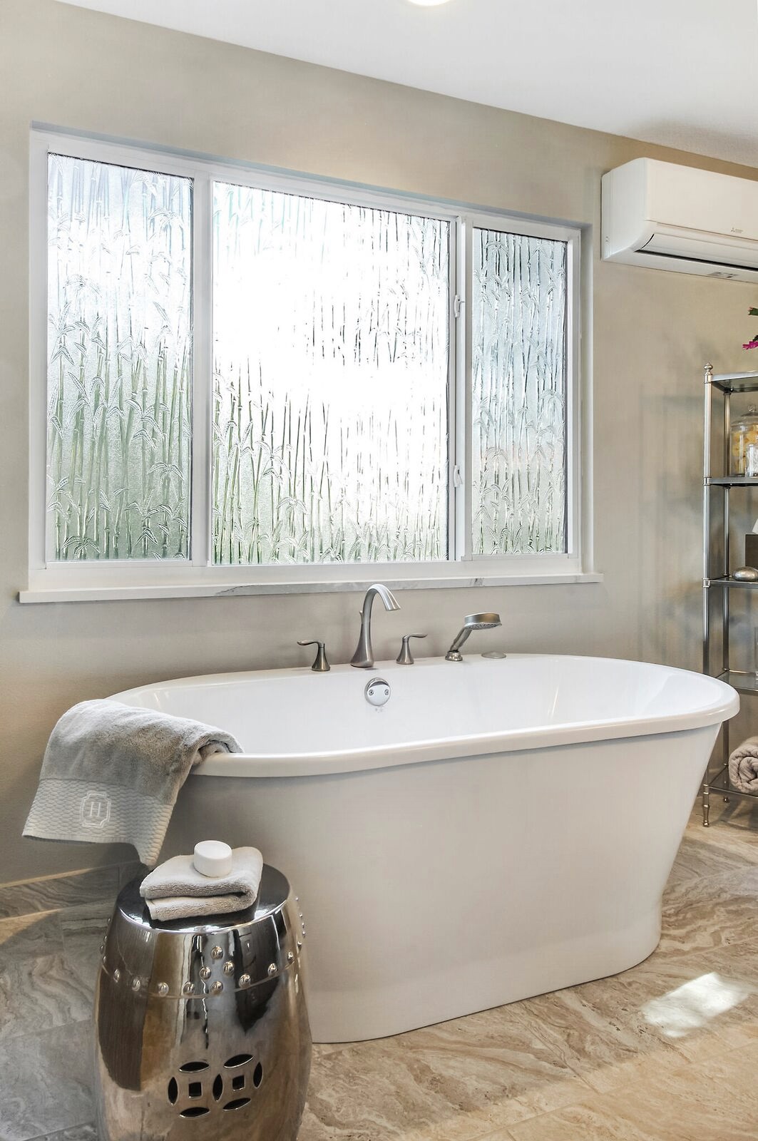 Heelis Bath 2